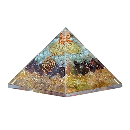 Cutrine Quartz Pyramid